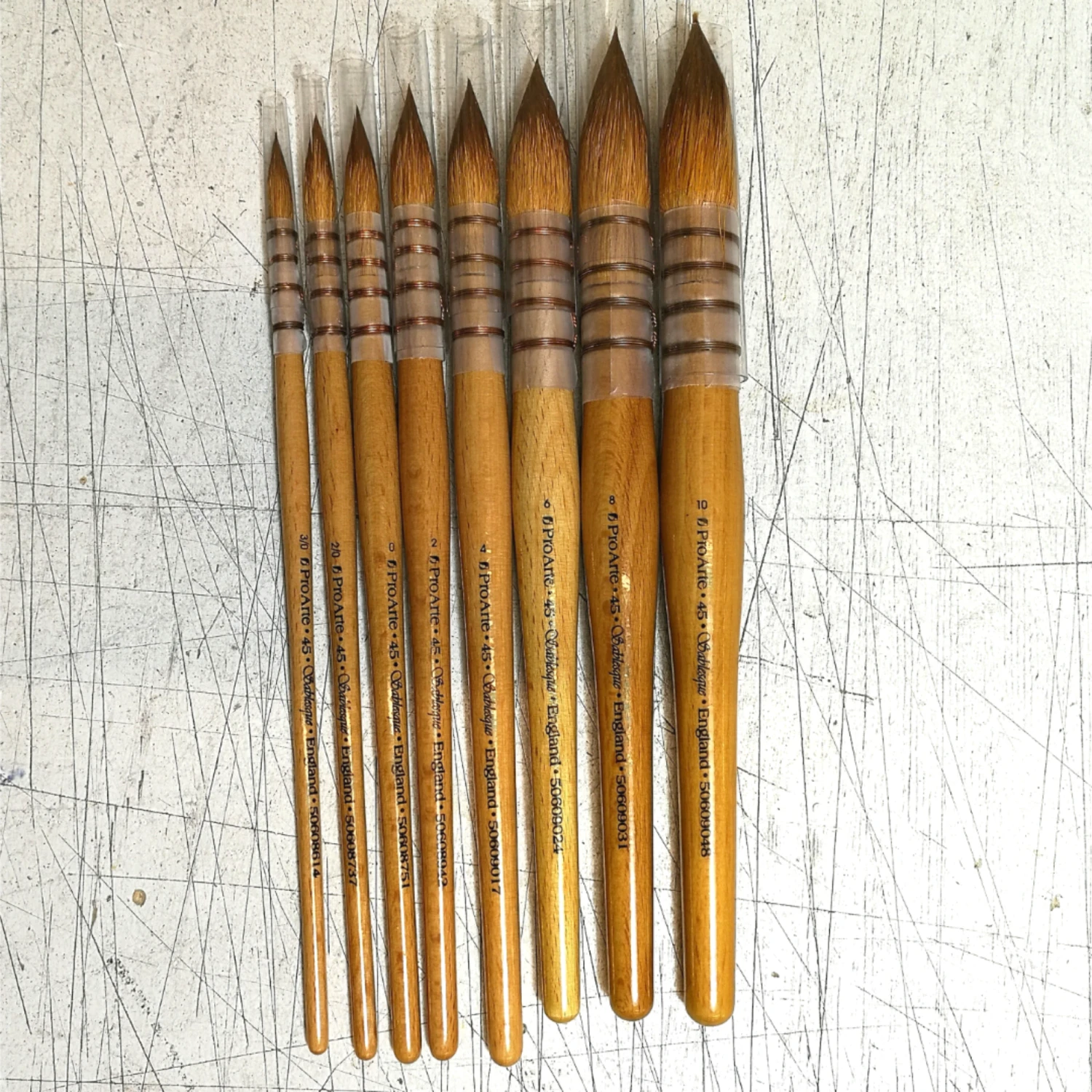 Pro Arte Sablesque Blended Mop Brush - Series 45 4 Pro Arte Sablesque Blended Mop Brush - Series 45 - Image 4