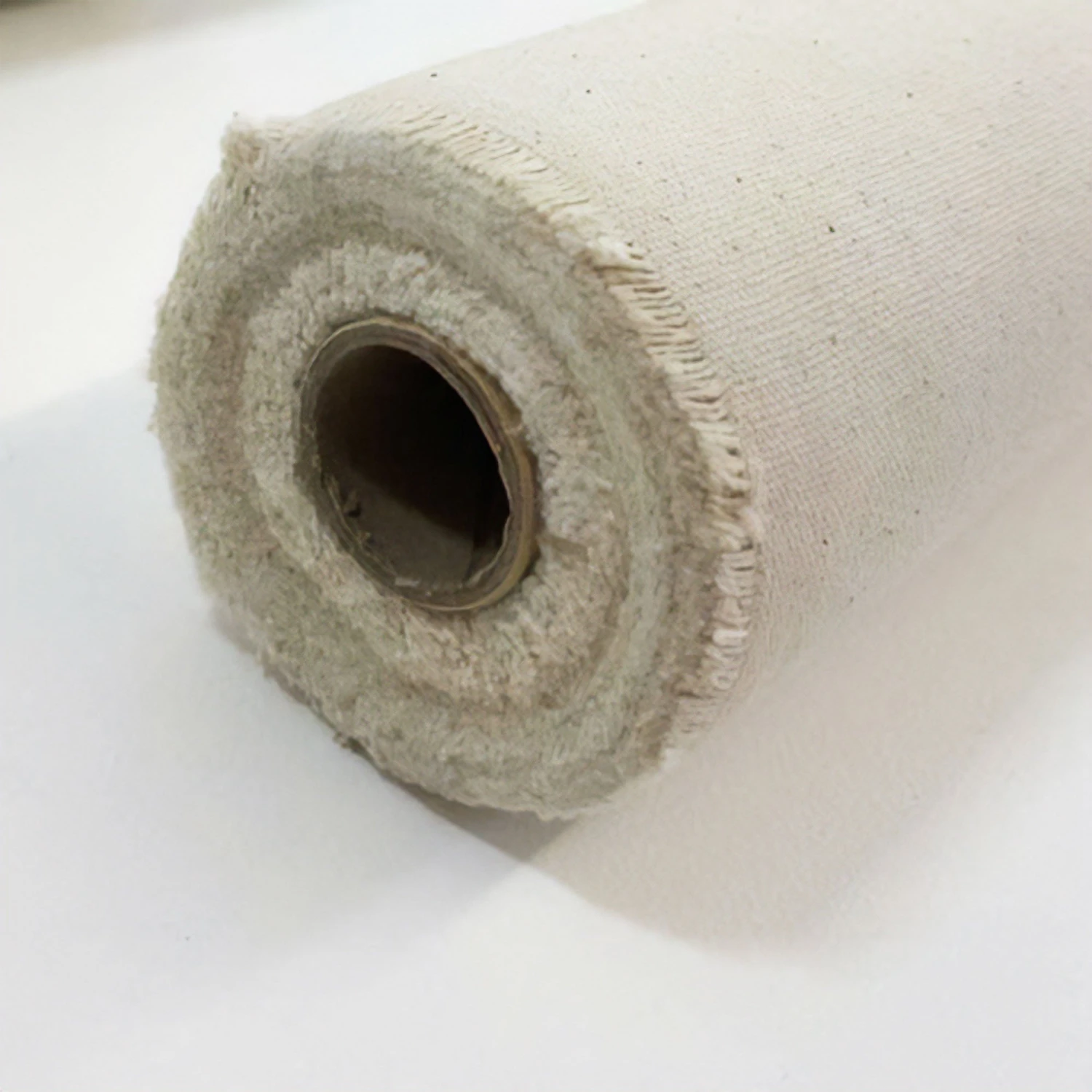 Canvas Roll 10oz - 1.5m X 6m UNPRIMED 2 Canvas Roll 10oz - 1.5m X 6m UNPRIMED - Image 2
