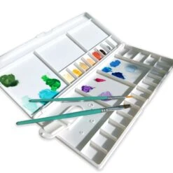 Large Plastic Folding Watercolour Palette 5 Large Plastic Folding Watercolour Palette -Painting Supplies Large folding palette
