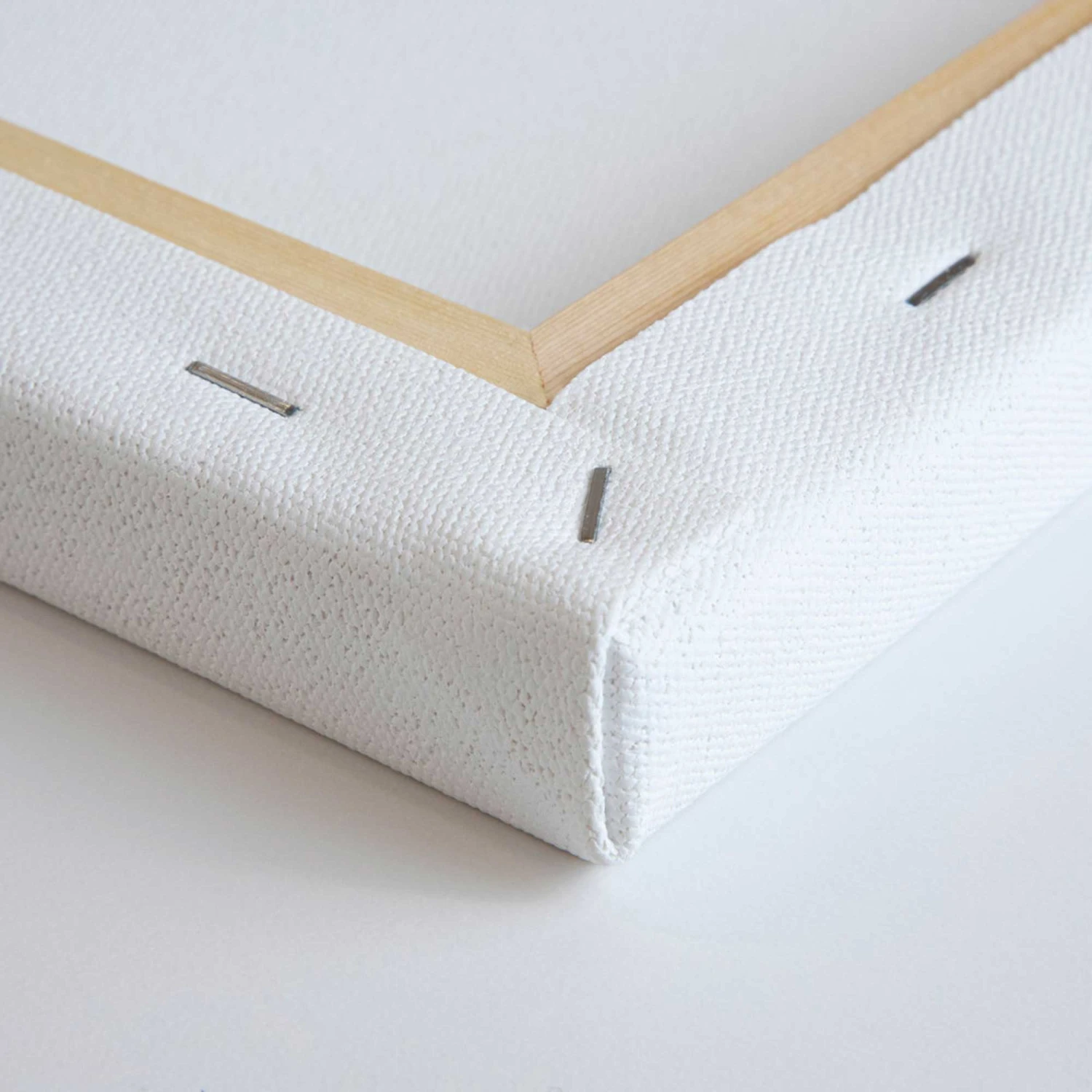 Liquitex Recycled Stretched Canvas - Traditional 5 Liquitex Recycled Stretched Canvas - Traditional - Image 5