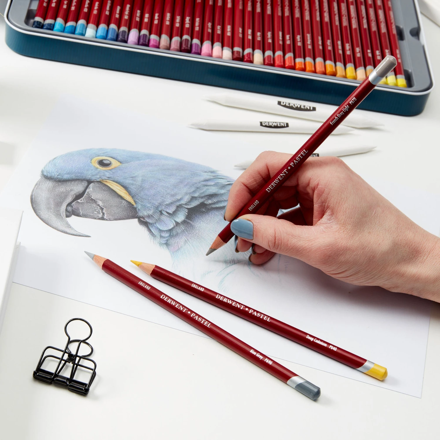 Derwent Pastel Pencil Metal Tins 8 Derwent Pastel Pencil Metal Tins - Image 8
