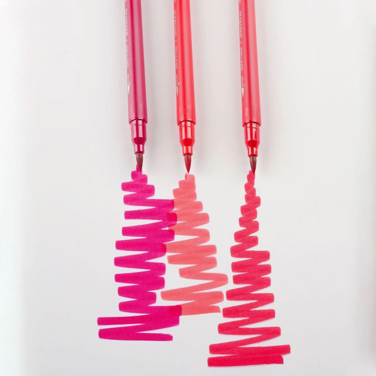 Bruynzeel Twin-Tip Fineliner Brush Pens - Set Of 48 4 Bruynzeel Twin-Tip Fineliner Brush Pens - Set Of 48 - Image 4