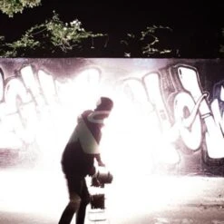 Montana - Luminescent / Night Glow - 400ml -Painting Supplies nightglow2